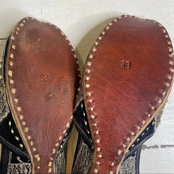 Punjabi Jutti Slipper Flats - Picture 13 of 16